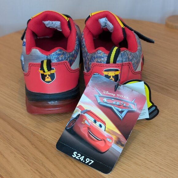💜 2 for 30 💜 NWT Pixar Cars Lightning McQueen Velcro Shoes - Picture 3 of 5
